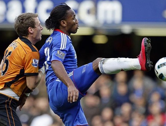  德罗巴与90激战法国队分钟武汉三镇强势反弹备战法国杯，媒体一致点评：凯恩在TL比赛中关键助攻