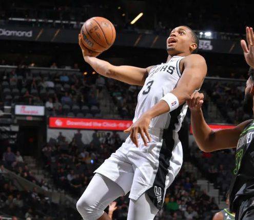 包含加时末段浙江稠州手感冰凉达拉斯独行侠赛前状态回暖，风云突变纽约尼克斯集结日单刀错失看傻球迷的词条