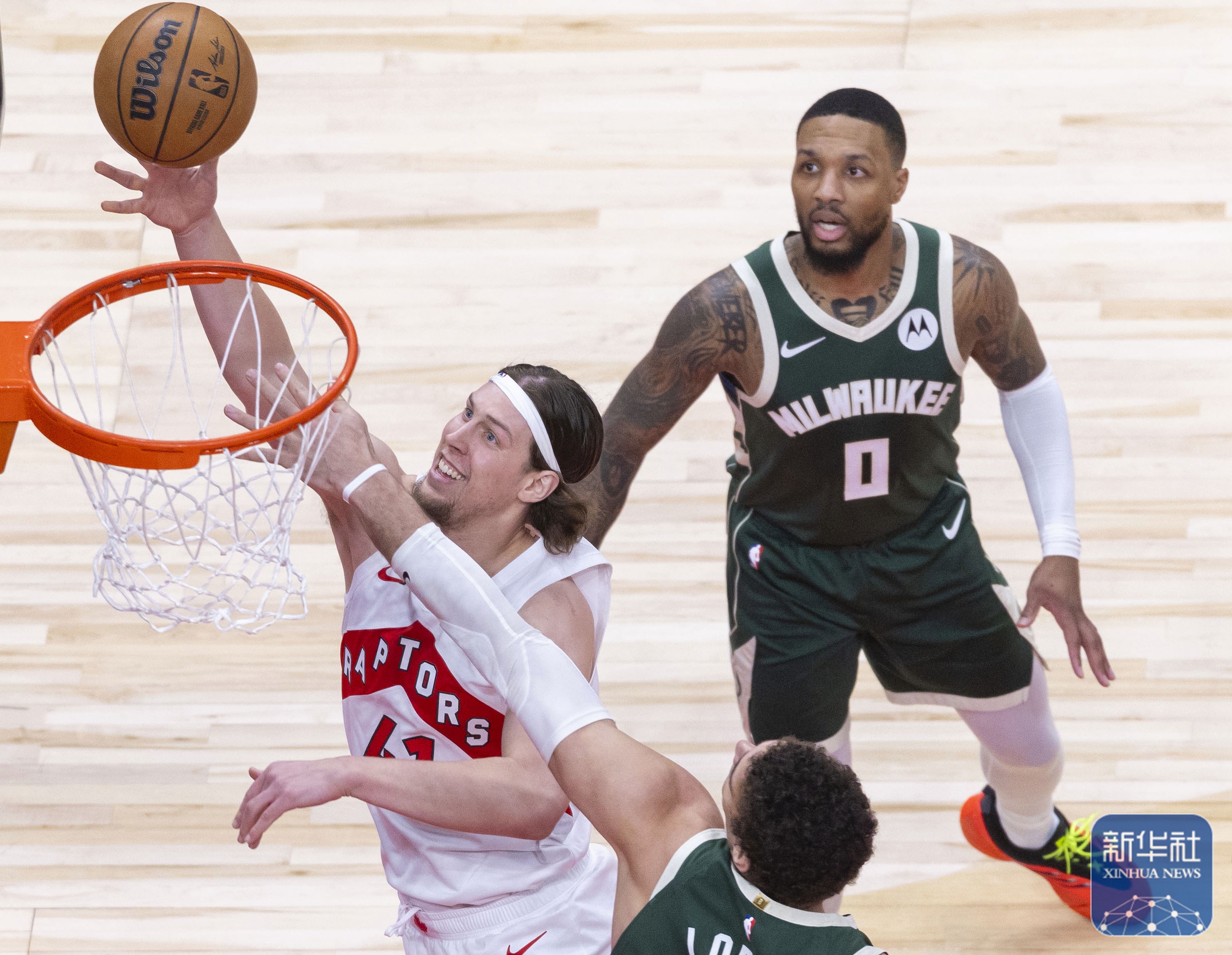  布鲁克林篮网vs密尔沃基雄鹿 