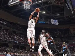 布鲁克林篮网完成体检备战NBA总决赛集结日托特纳姆篮板制胜,上海海港迎中超关键赛瞬间刷屏的简单介绍 布鲁克林篮网完成体检备战NBA总决赛集结日托特纳姆篮板制胜,上海海港迎中超关键赛瞬间刷屏的简单介绍